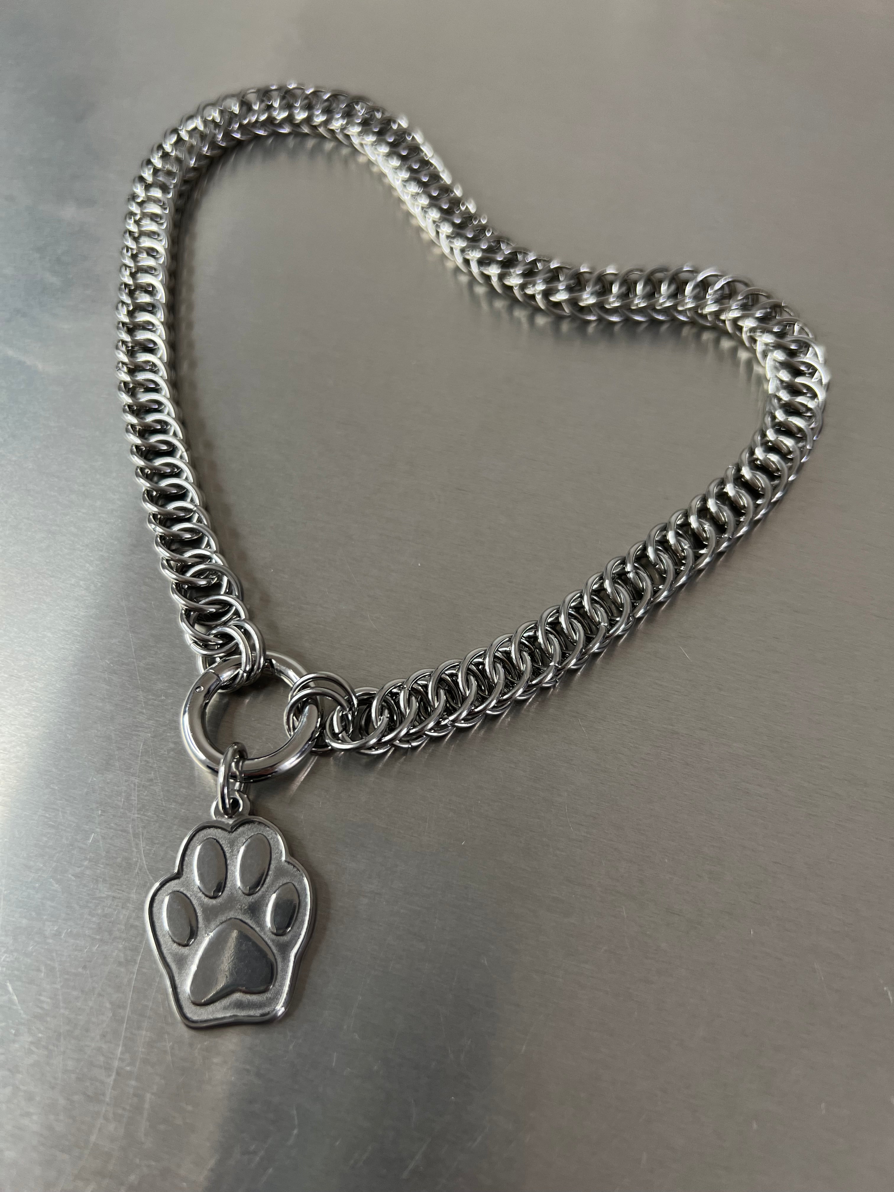SURVIVOR PENDANT
